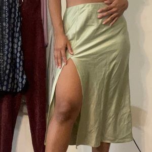 Long midi skirt with side slit